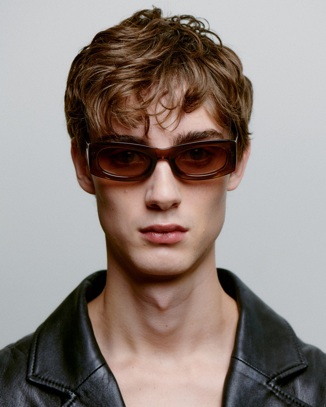 Frida - Smoke Transparent